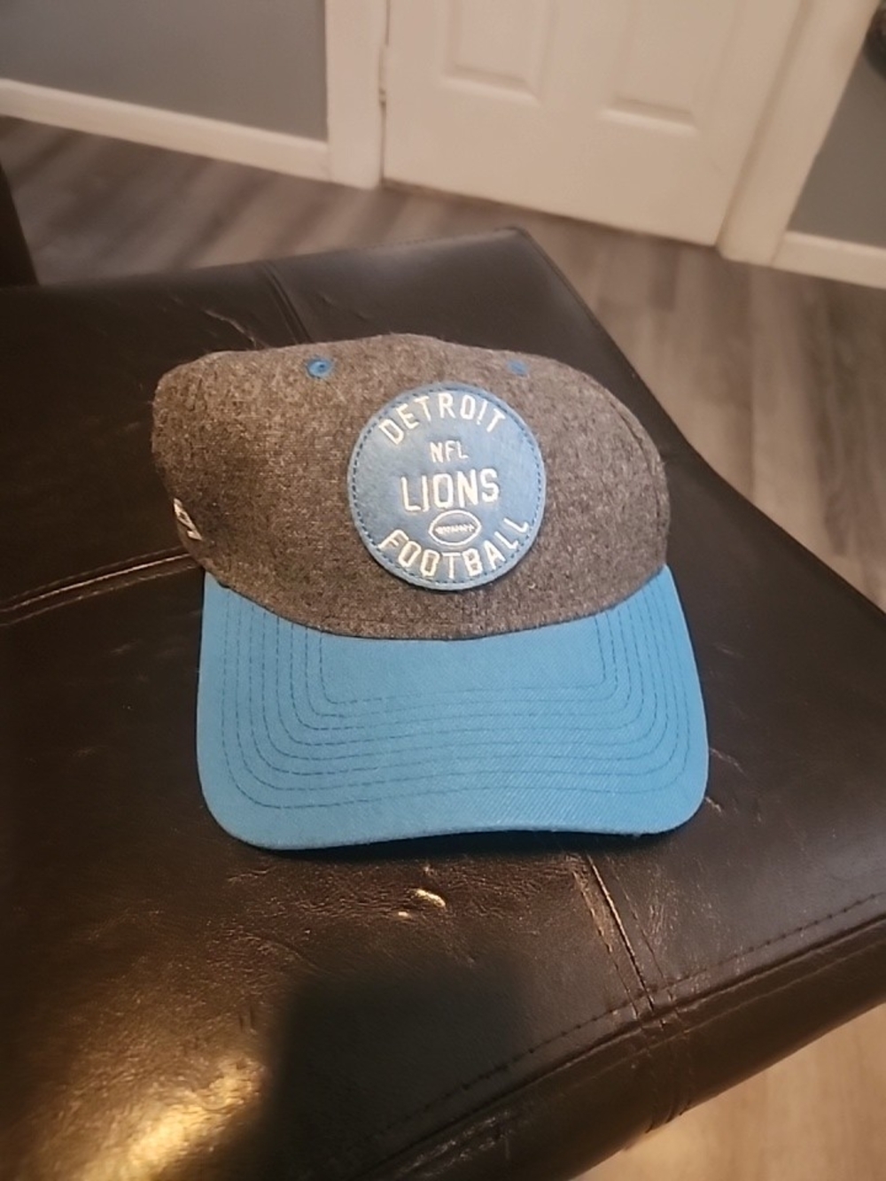 Detroit Lions NFL Football Grey and Blue Snapback Hat.